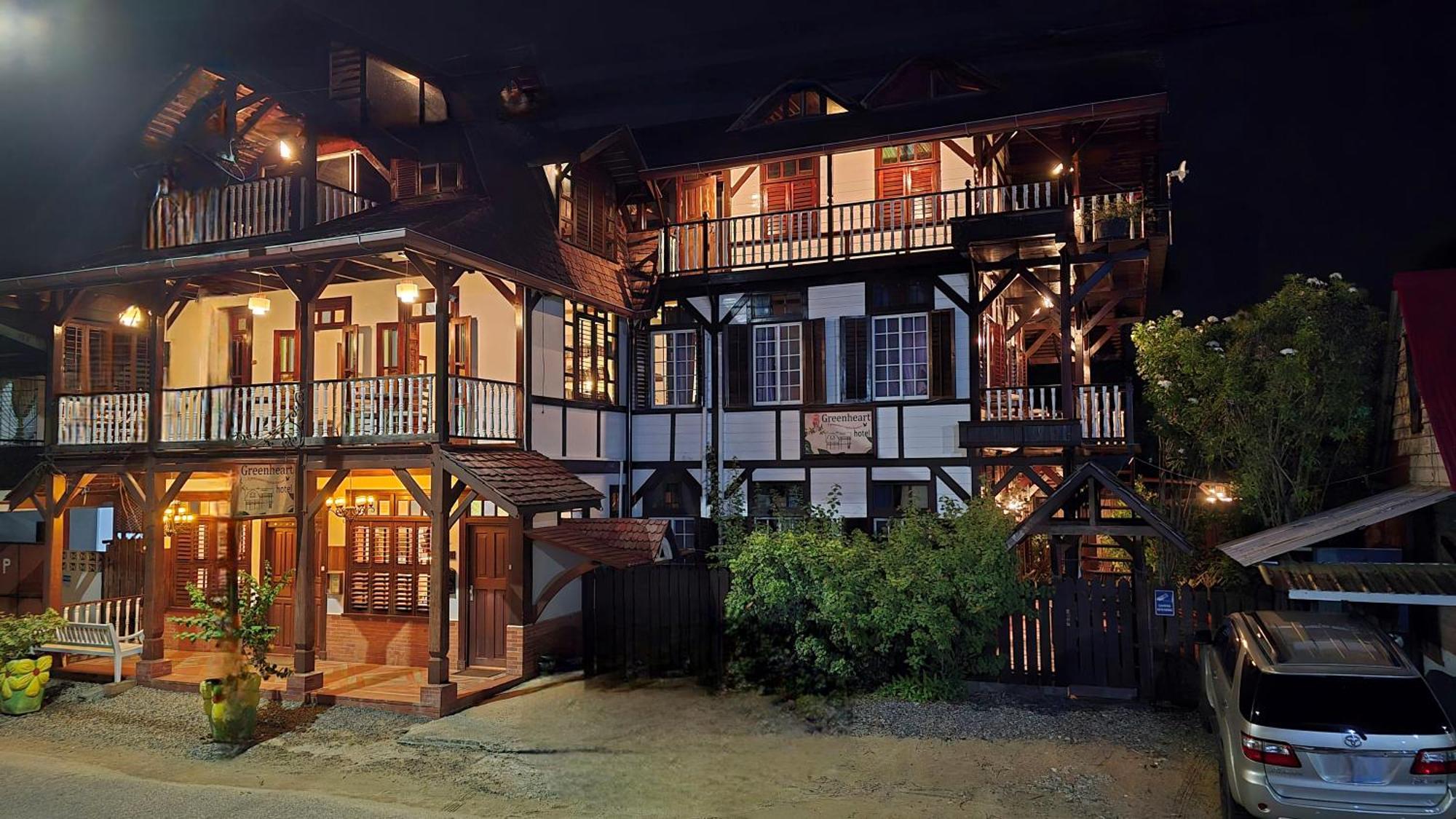 Greenheart Boutique Hotel 파라마리보 외부 사진