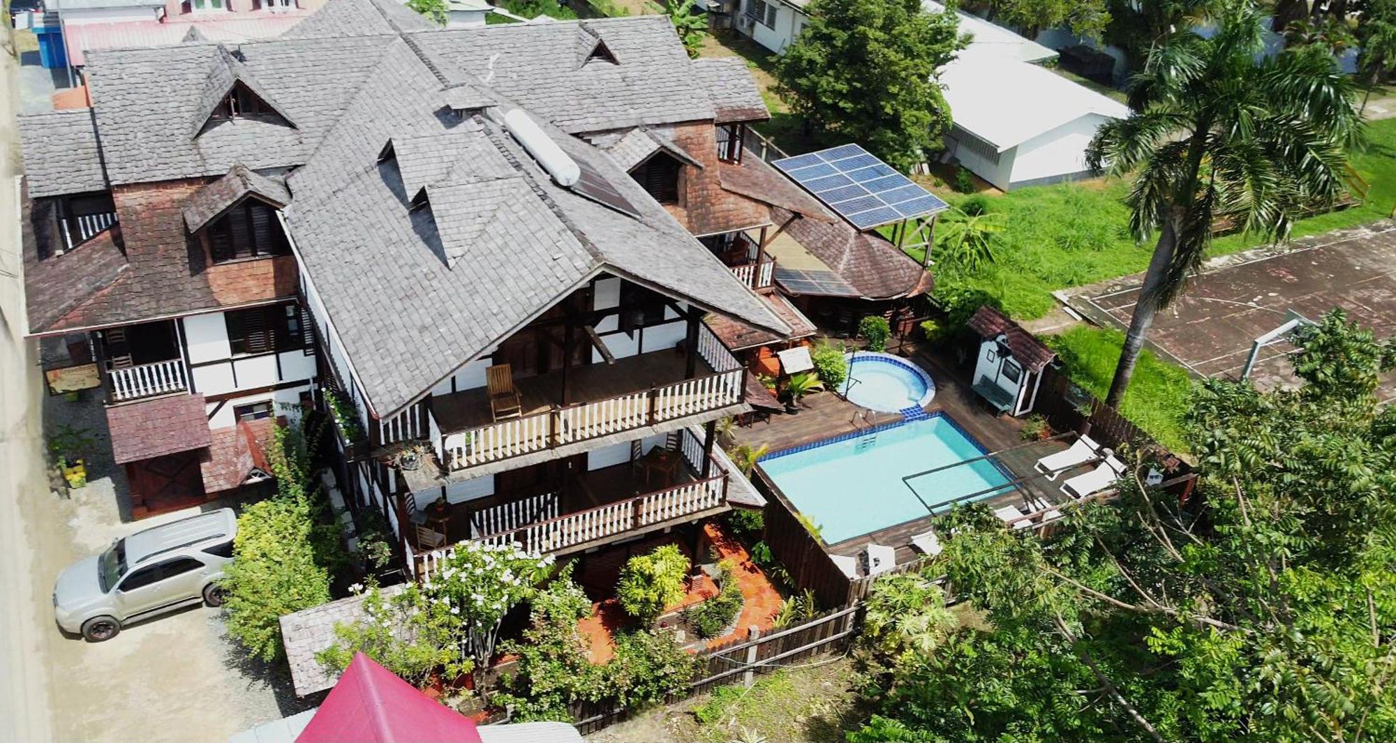 Greenheart Boutique Hotel 파라마리보 외부 사진